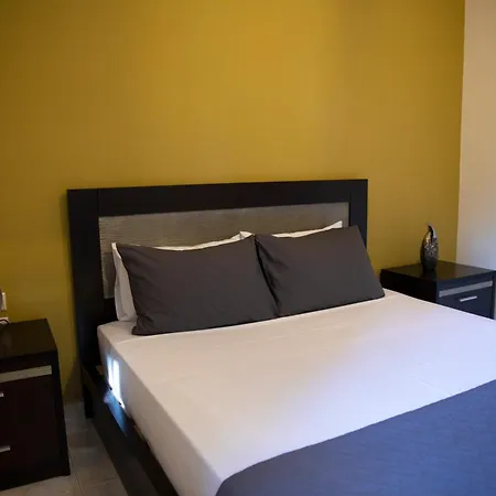 Viewing Garden Apartman *