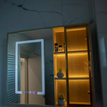 Viewing Garden Vólosz