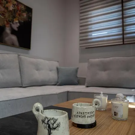 Viewing Garden Appartement Volos